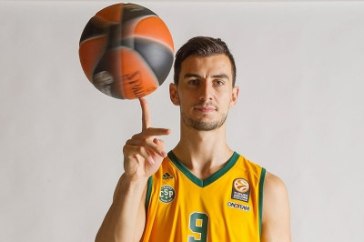 Ευρωλίγκα: Αυτά ούτε στο... Play Station! (video)