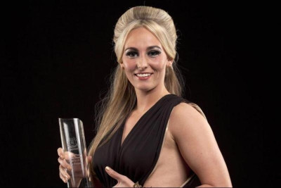 Η μεγάλη κυρία της Αγγλίας (videos+photos)