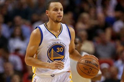 Γκόλντεν Στέιτ Ουόριορς: Σαράντα πόντους για Κάρι στο Μαϊάμι (video)