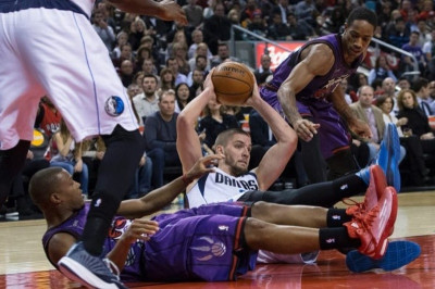 Ντάλας Μάβερικς: Θρίαμβος στο Τορόντο, χτύπησε ο Ντε Ροζάν (videos)