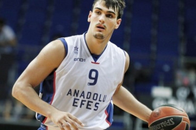 Ευρωλίγκα: MVP Νοεμβρίου ο Σάριτς