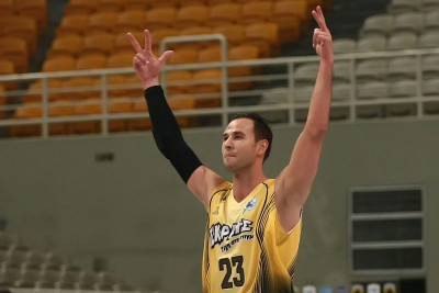 Ίνγκλις: «Τα πάντα για να κερδίζει η ΑΕΚ»