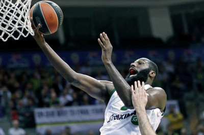 Παναθηναϊκός: Έσβησε τα φώτα ο Ράιτ! (video)