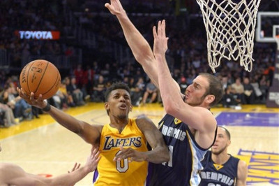 Μέμφις Γκρίζλις: Πρόβλημα ο Γκασόλ, πεντάδα ο Κουφός