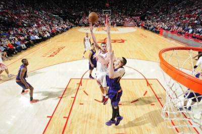 Χιούστον Ρόκετς: Νέα πύρρειος νίκη (videos)