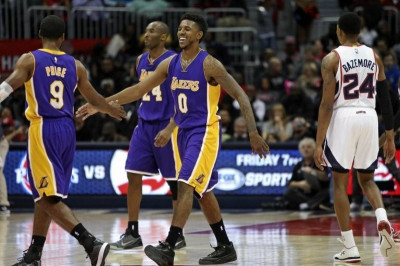 Λος Άντζελες Λέικερς: Βασικός ο Νικ Γιανγκ, εκτός πεντάδας ο Ουές Τζόνσον