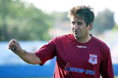 Επισκοπή: Συνεχίζει με Ανυφαντάκη