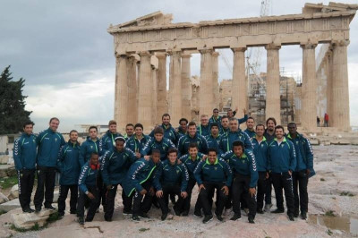 Στον Ιερό Βράχο της Ακρόπολης  η Εστορίλ (photos)
