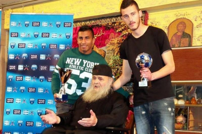 ΠΑΣ Γιάννινα: Διπλή βράβευση για Τσάβες, Γιάκο