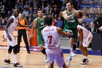 Αρμάνι - Παναθηναϊκός: Είδε το ματς ο Σπάικ Λι (photos)