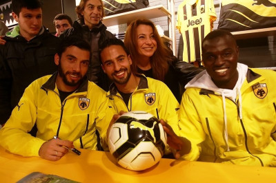 ΑΕΚ: Λατρεία στη Νέα Φιλαδέλφεια (photos)