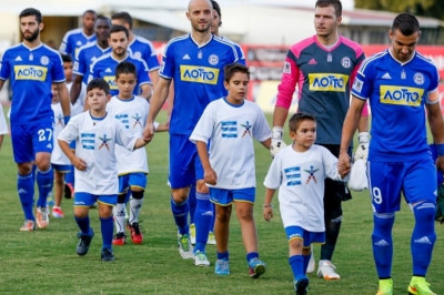 ΑΕΛ Καλλονής:  «Μέσα» ο Πιπίνης, «έξω» ο Μπουρούς