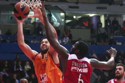 Γαλατάσαραϊ: Φεύγουν και Βουγιούκας, Αρόγιο