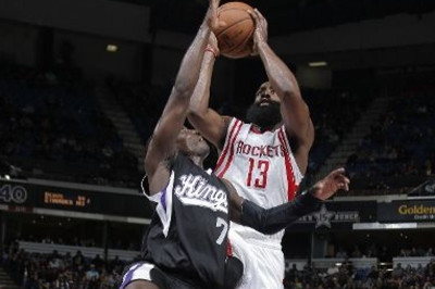 Χιούστον Ρόκετς: Όρθιοι στο Σακραμέντο με «44άρη» Χάρντεν (videos)