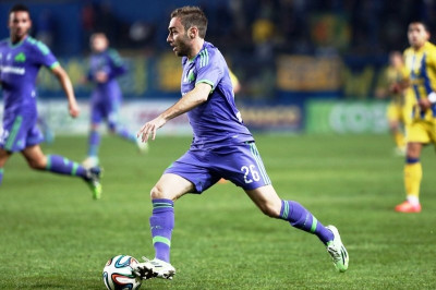 Ντίνας: «Τρία στα τρία για χαρούμενες γιορτές»