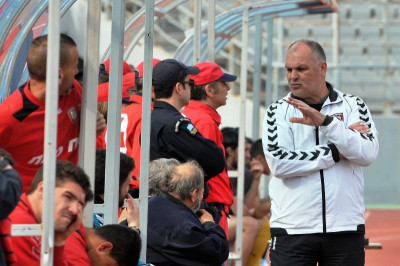 Πανηλειακός: Επεισόδιο με Φυντάνη στη συνέντευξη Τύπου