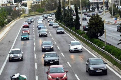Τέλη κυκλοφορίας: Ποίοι πληρώνουν και ποίοι τα… γλυτώνουν