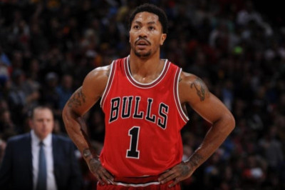 Σικάγο Μπουλς: Απαιτήσεις από Ντέρικ Ρόουζ