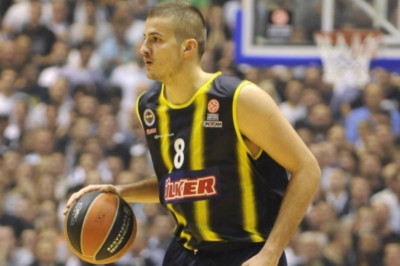 Μινεσότα Τίμπεργουλφς: Φέρνουν Νεμάνια Μπιέλιτσα