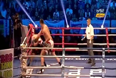 Ντάρκο Μίλισιτς: Τις ρίχνει τις μπουνιές του ως κικ μπόξερ (video)