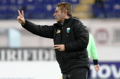 Παντελίδης: «Πίκρα για την ήττα από τον ΠΑΟΚ»