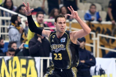 Ίνγκλις: «Ας τελειώσουμε τη δουλειά» (photos)