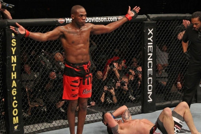 UFC 182: Αποφασισμένοι οι Jones και Cormier (videos)