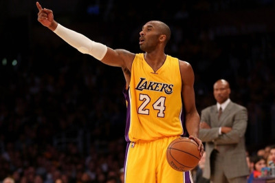 Λος Άντζελες Λέικερς: Παίζει με Μπουλς ο Κόμπι Μπράιαντ