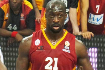 ΑΕΚ: Θέμα χρόνου του Μενσά – Μπονσού