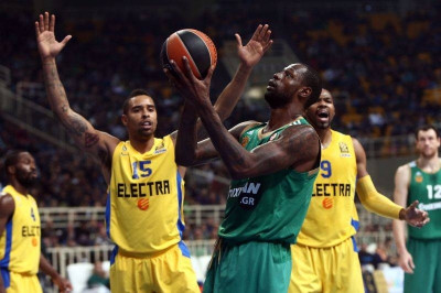 Παναθηναϊκός - Μακάμπι: 83-76