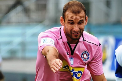 Κέρκυρα: Διαζύγιο με Ομπράντοβιτς