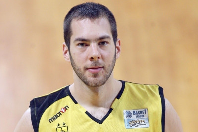 Καραθανάσης: «Σε ανοδική πορεία ο Άρης»