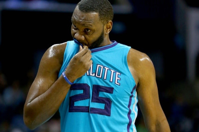 Σάρλοτ Χόρνετς: Ένα μήνα χωρίς τον Αλ Τζέφερσον