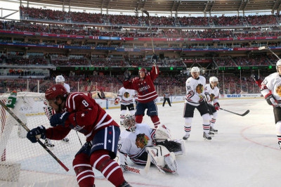 NHL: Κεφάτος Ovechkin στο… ηλιόλουστο Winter Classic (photos+videos)