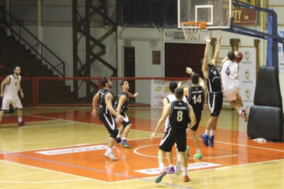 Φοίνικας Λάρισας: Φιλική νίκη επί της Καρδίτσας