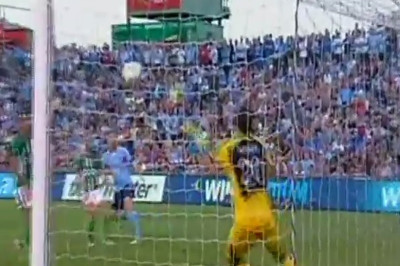 Αυστραλία: Ακυρώθηκε το... γκολ της χρονιάς! (video)