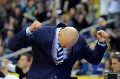 Ομπράντοβιτς: «Ακόμη καλύτερο που νικήσαμε την Μπαρτσελόνα»