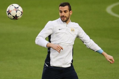 Βρήκε δίκτυα από απίστευτη θέση ο Νεγκρέδο (video)