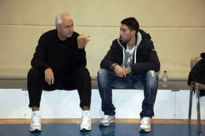 Αθηναίου: «Τυχεροί με Σάκοτα και Αγγελόπουλο»