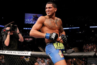 UFC 185: «Showtime» στο main event