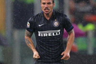 Επιτέθηκε  στον Ικάρντι ο Οσβάλντο (video)