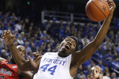 NCAA: Χρειάστηκε παράταση το Κεντάκι, δύσκολη νίκη για Τσαλμπούρη (videos)