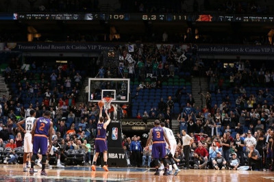 Φίνιξ Σανς: Δραπέτευσαν από Μινεάπολις (videos)