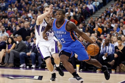 Οκλαχόμα Σίτι Θάντερ: Πικραμένος ο Ουέιτερς από Καβαλίερς