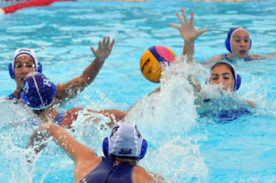 Βουλιαγμένη: Σάρωσε τον Τρίτωνα