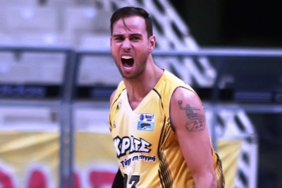 Ίνγκλις: «Ανεβαίνει επίπεδο η ΑΕΚ»