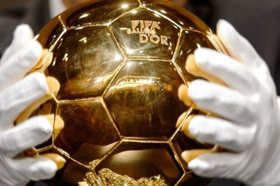 Χρυσή Μπάλα 2015: Σήμερα η μάχη ανάμεσα σε Ρονάλντο, Μέσι και Νόιερ