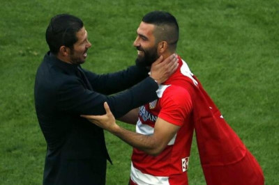 Αρντά Τουράν: «Άλλαξαν την ψήφο μου για τον καλύτερο προπονητή»