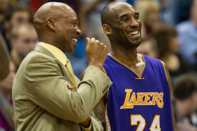 Λος Άντζελες Λέικερς: Σκέψη για πρόωρη περιθωριοποίηση του Κόμπι