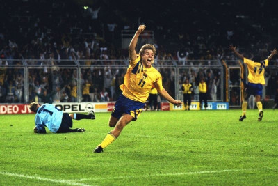 Επική φωτογραφία γυμνός στο χιόνι ο Μπρολίν (photo)